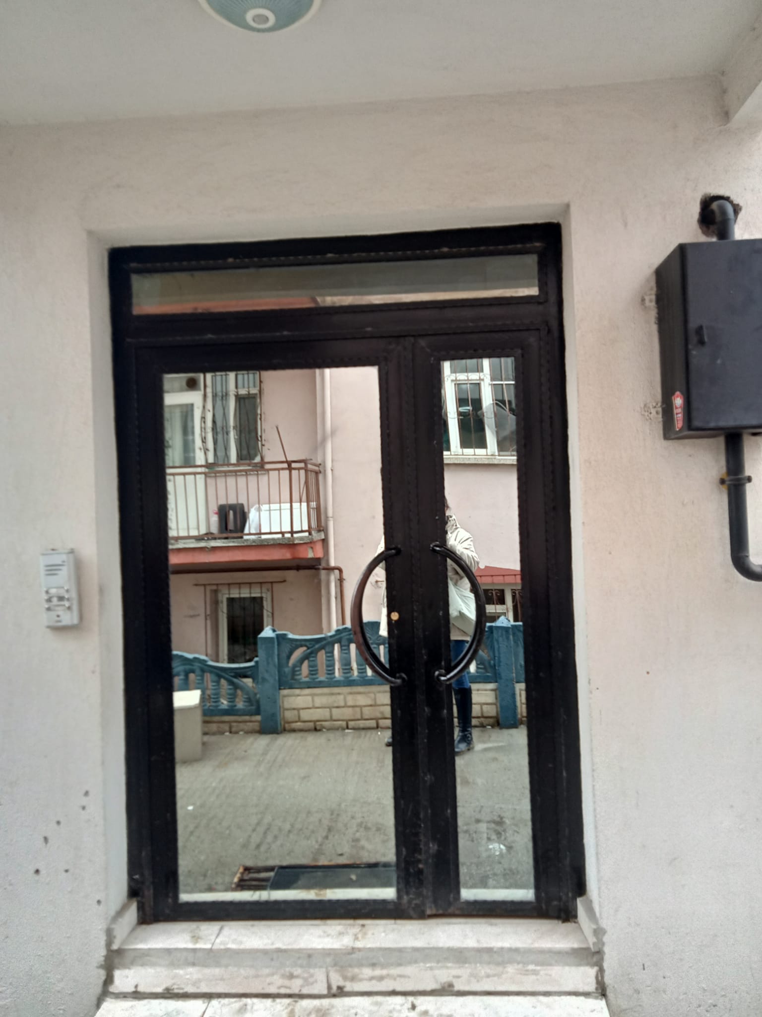 Afyon Fenomen Emlaktan Sahipata Mahallesi Fırsat Satılık 2+1 Daire